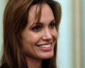 Анджелине Джоли запретили снимать фильм