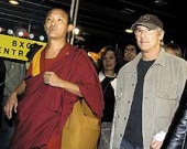 Ричард Гир проложит дорогу к обители Далай-ламы